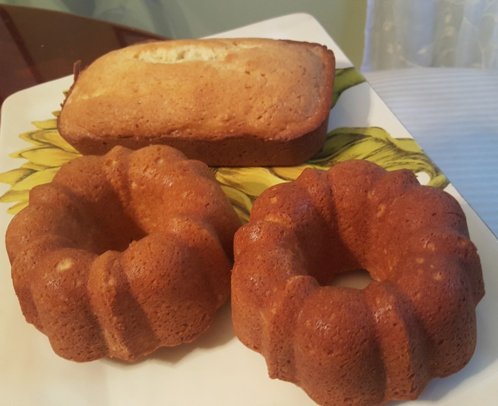 Freshly Baked Pound Cake on a Flower Plate